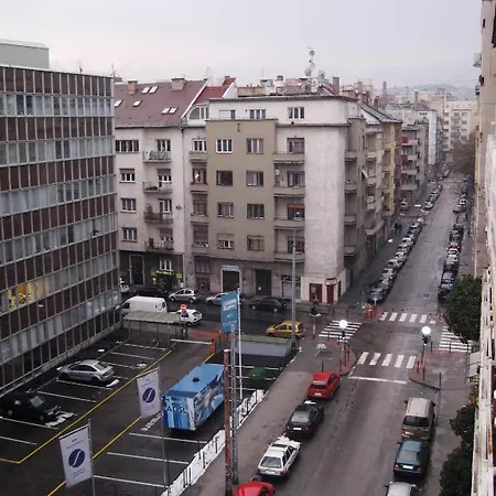 Leslie Apartment Budapest