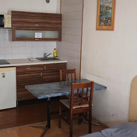 Leslie Будапешт